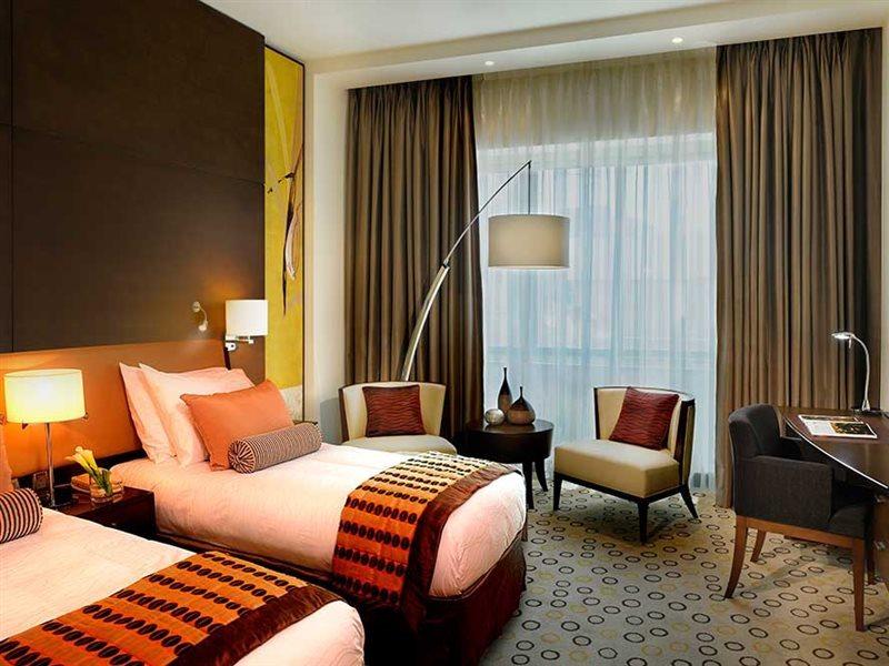 Asiana Hotel Dubai Eksteriør bilde A room at the hotel