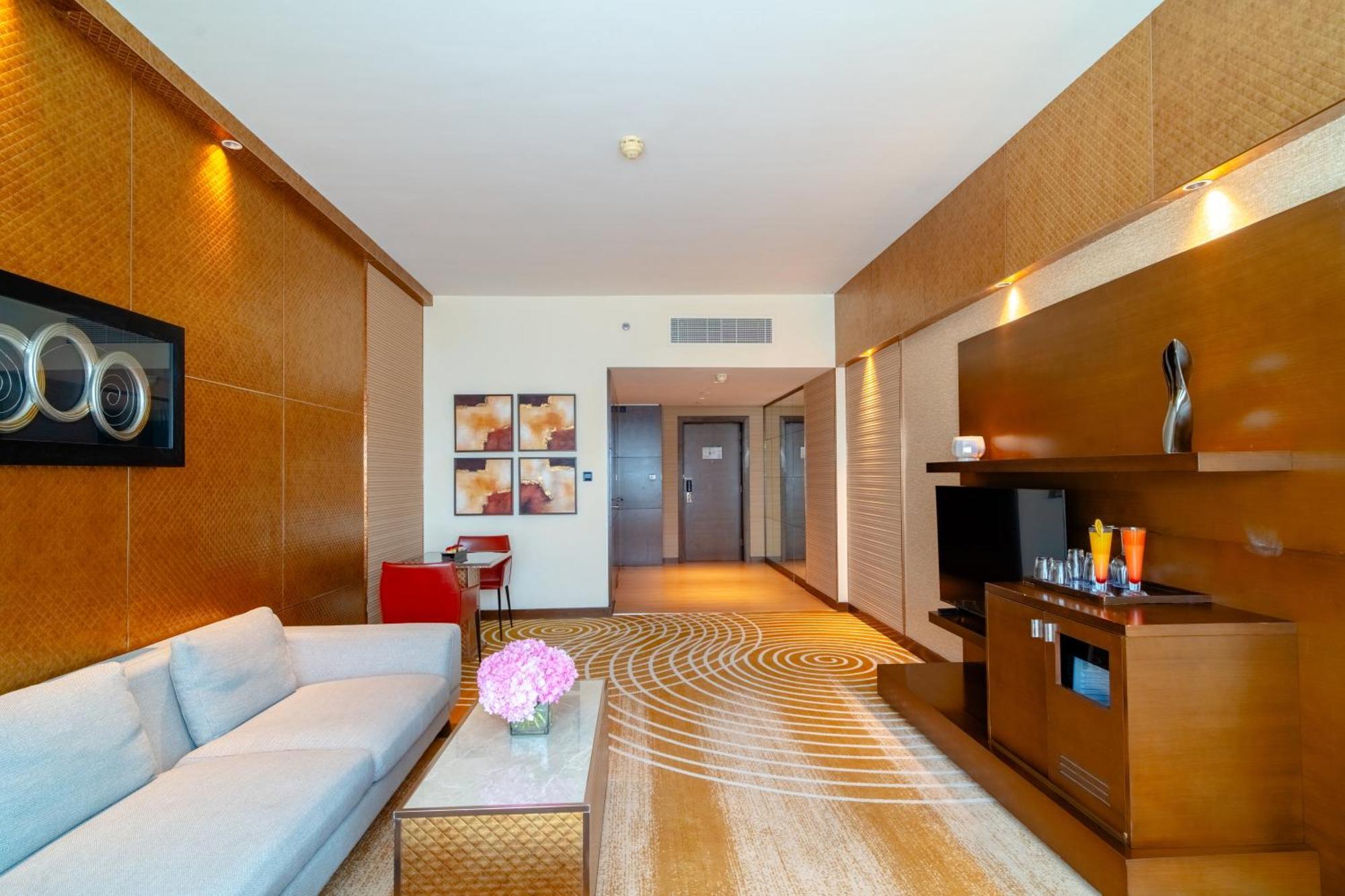 Asiana Hotel Dubai Eksteriør bilde A suite at the hotel