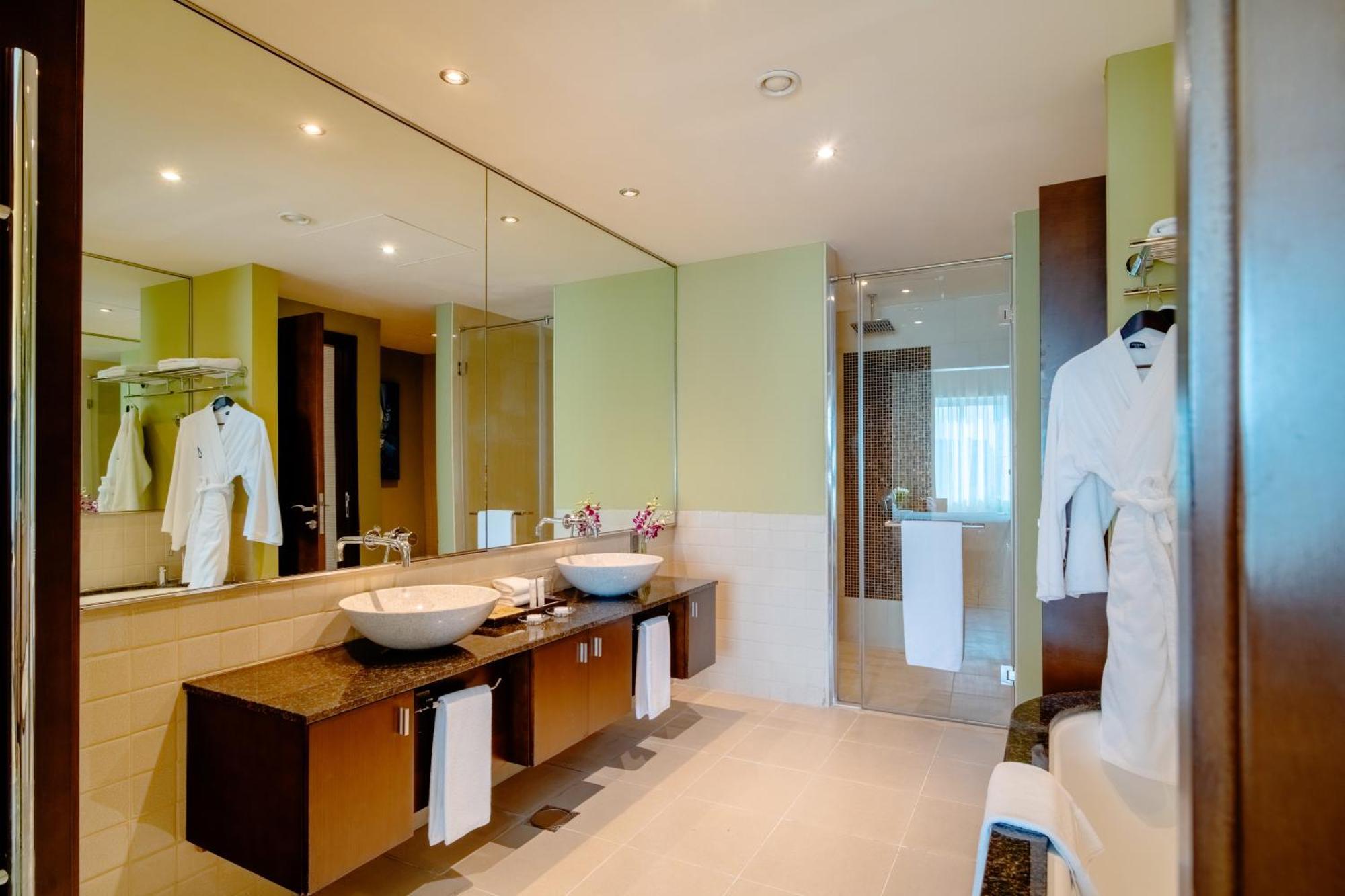 Asiana Hotel Dubai Eksteriør bilde Bathroom